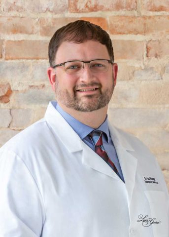 Dr. Ian C. Munger headshot